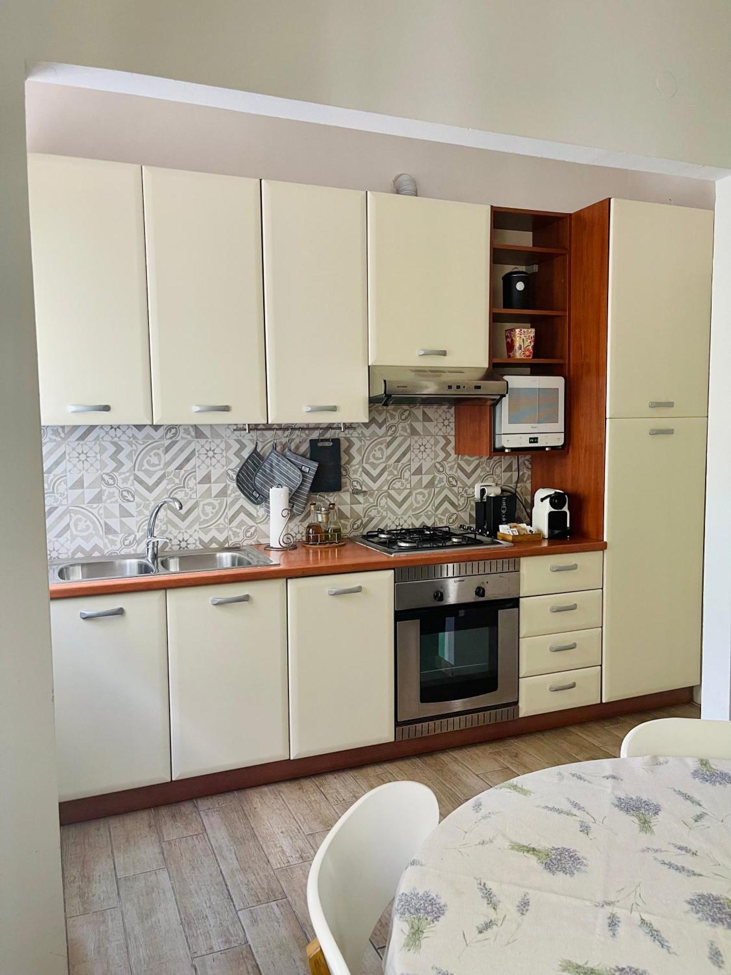 Le Rose Apartment ตรีเอสเต ภายนอก รูปภาพ