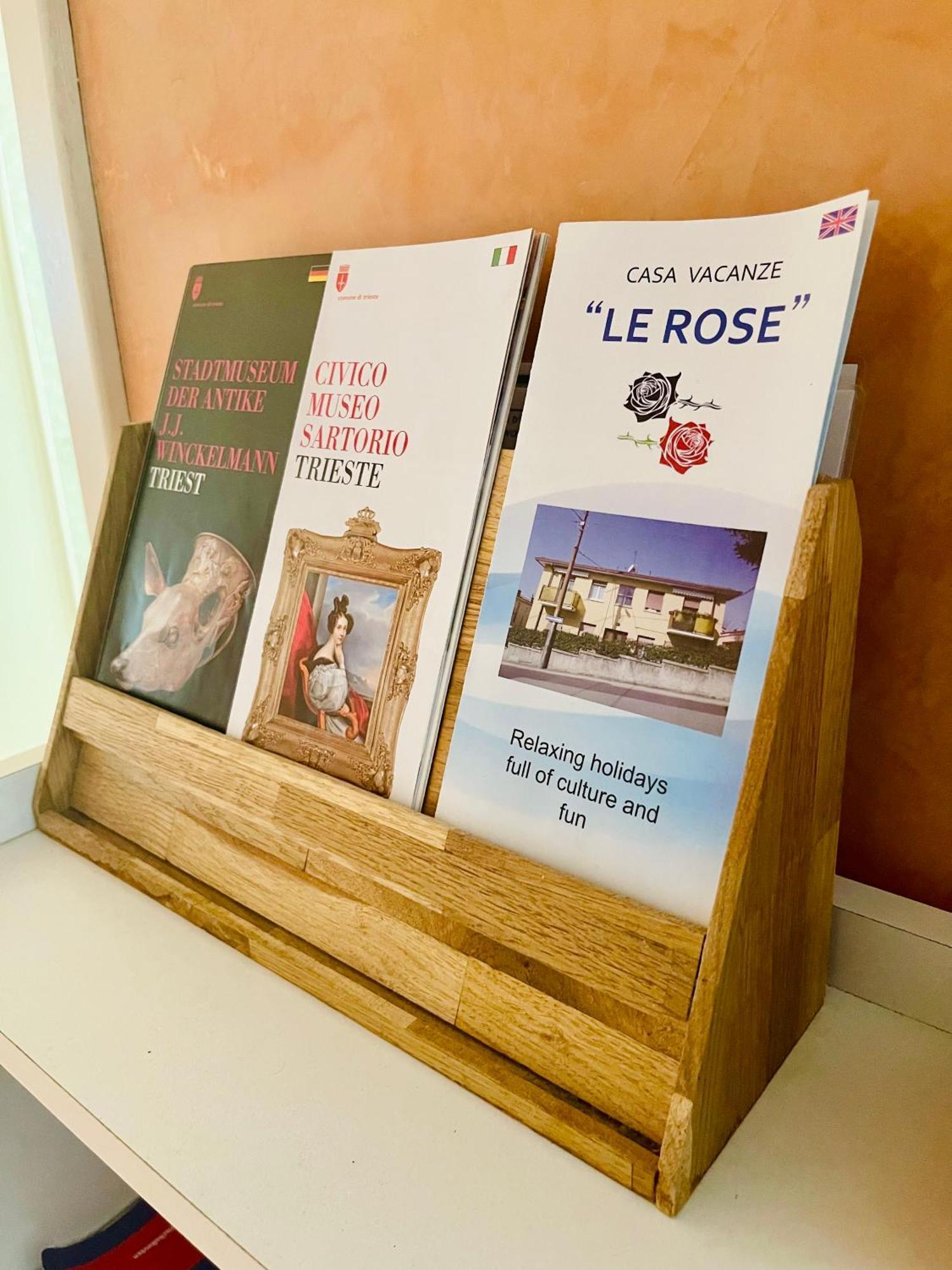Le Rose Apartment ตรีเอสเต ภายนอก รูปภาพ