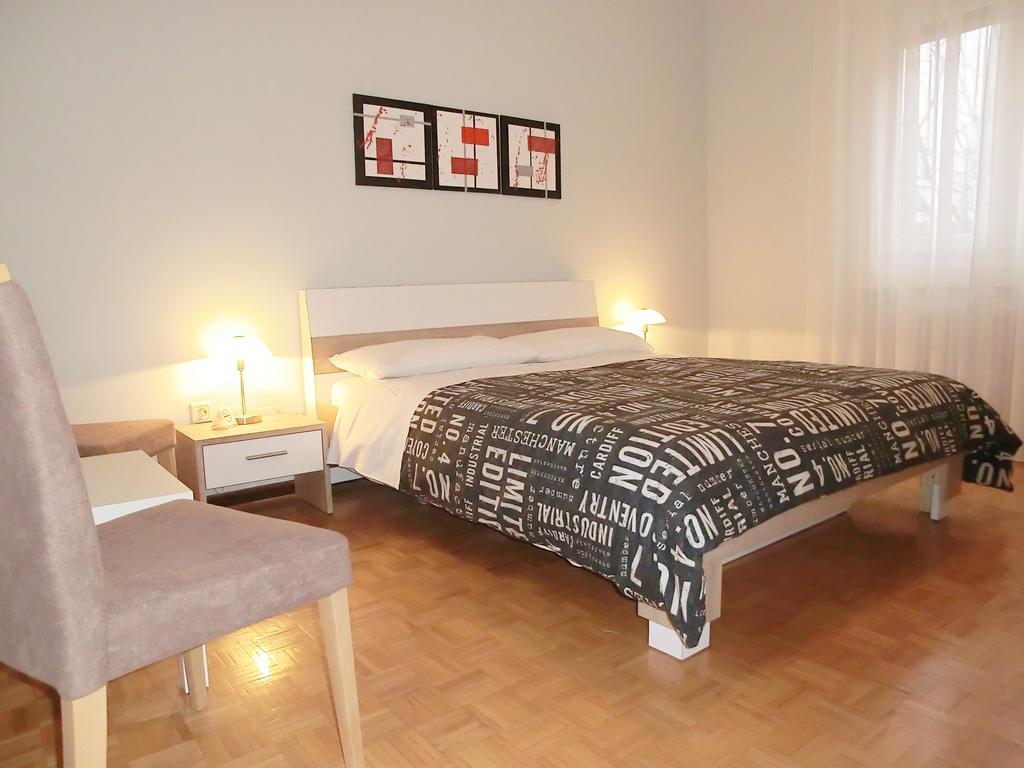 Le Rose Apartment ตรีเอสเต ห้อง รูปภาพ