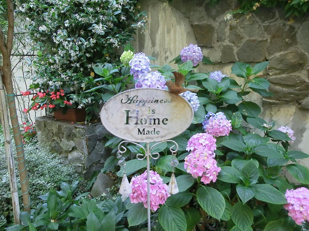 Le Rose Apartment ตรีเอสเต ภายนอก รูปภาพ
