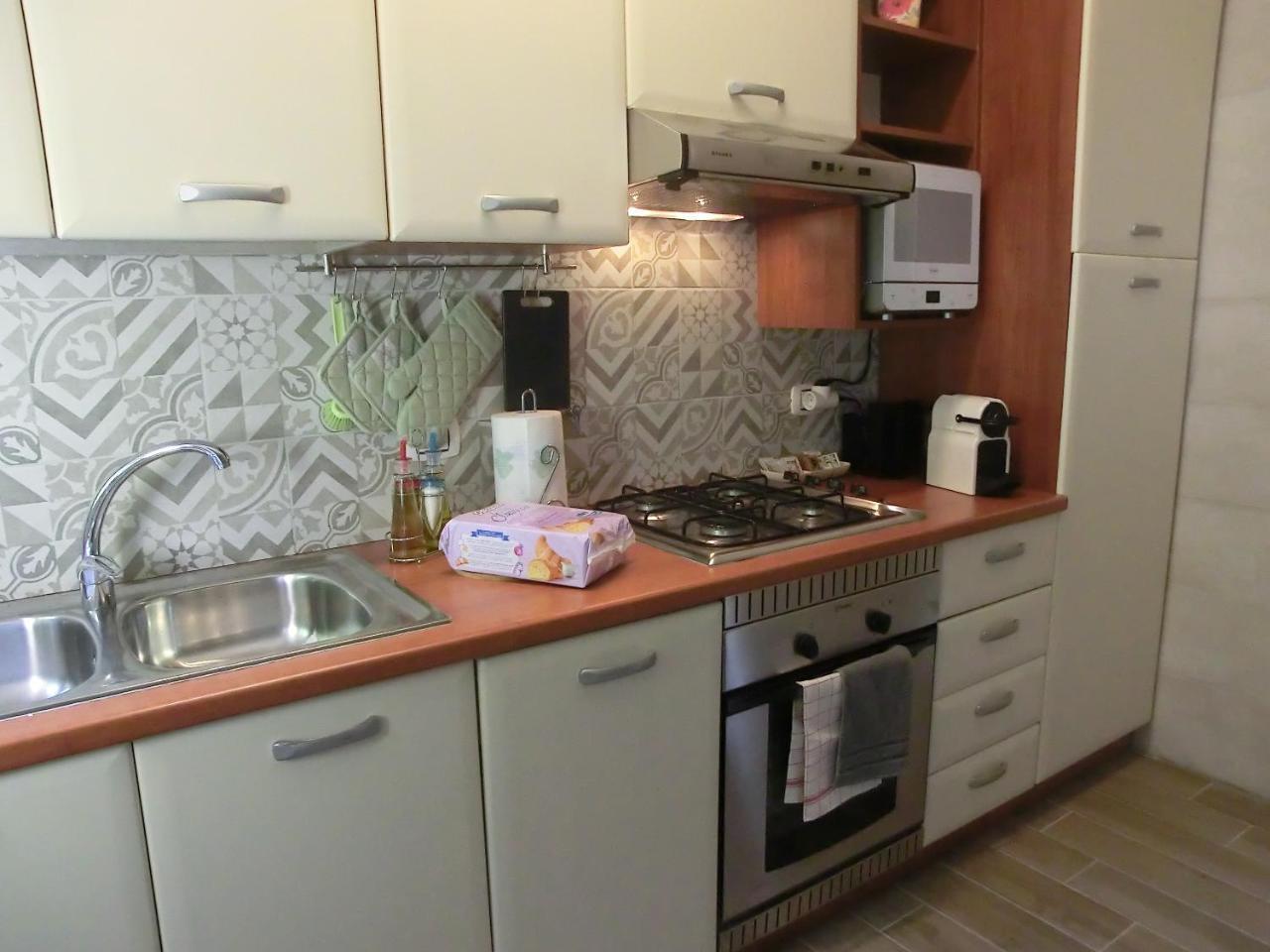 Le Rose Apartment ตรีเอสเต ภายนอก รูปภาพ